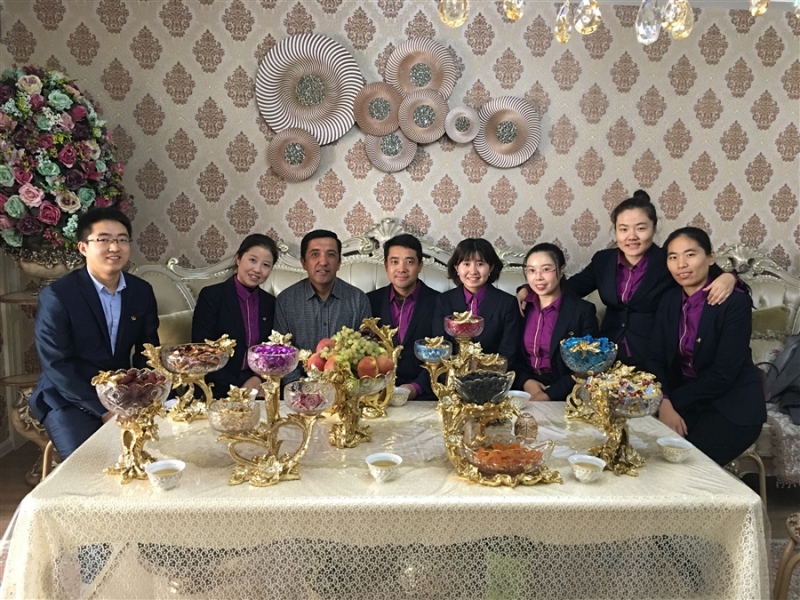 集团公司开展“同抒爱国情•共筑中国梦”“12371主题党日”实践活动